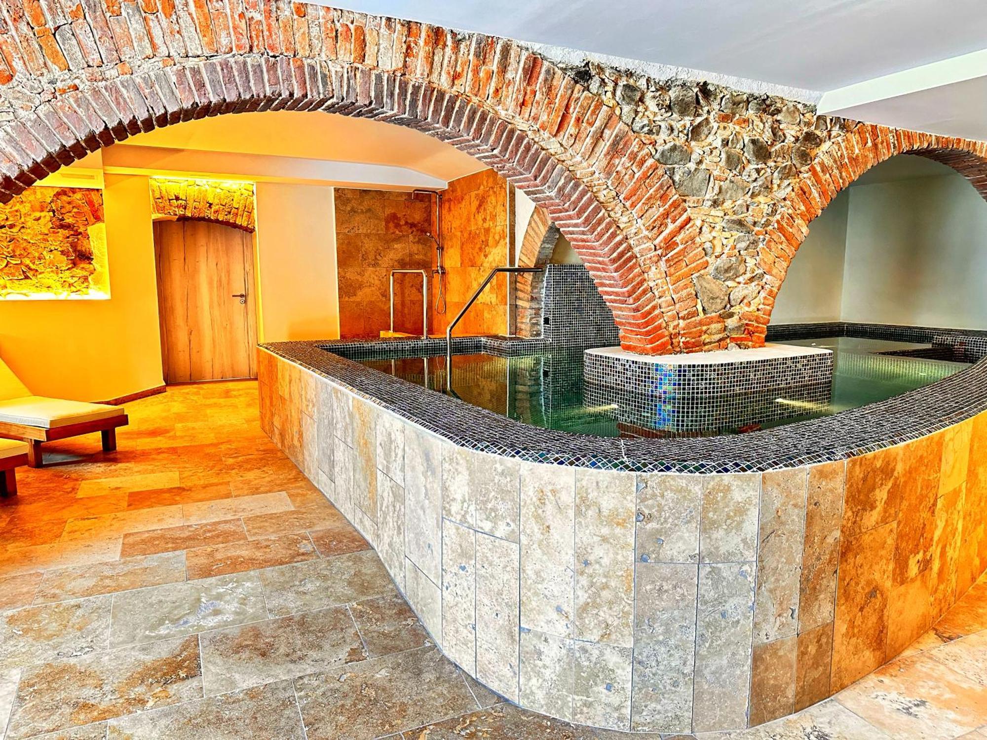 Boutique Hotel Comtal Empuries Росес Екстериор снимка