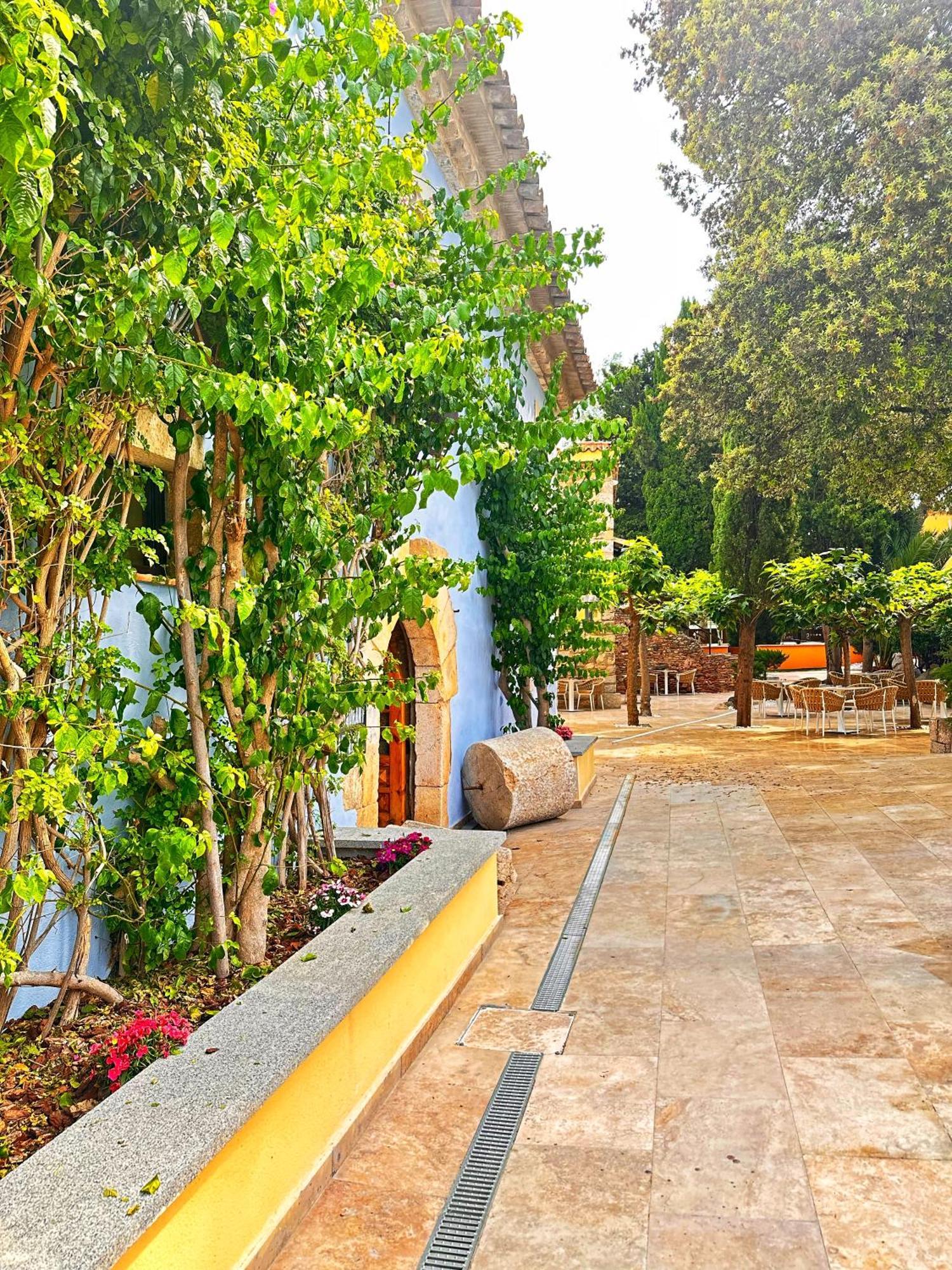 Boutique Hotel Comtal Empuries Росес Екстериор снимка