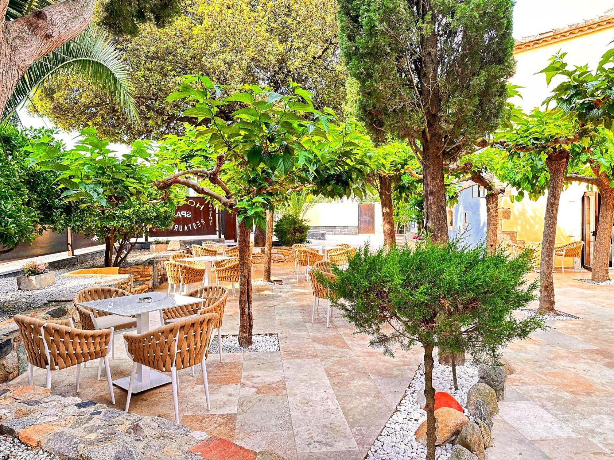 Boutique Hotel Comtal Empuries Росес Екстериор снимка